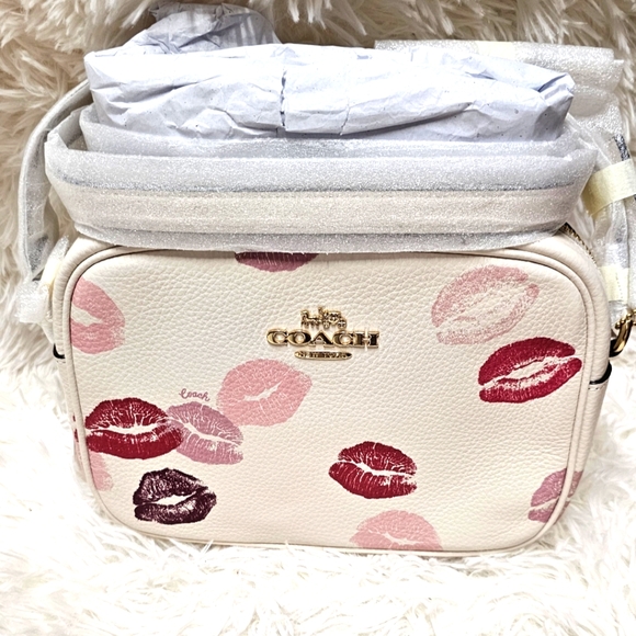 Coach Bags Jamie Camera Bag With Lips Print Chalk Multi Color Shoulder Crossbody - Picture 1 of 6